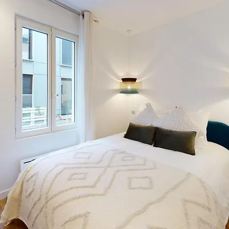 Superb And Cosy 2br In The Heart Of ! 3p Apartamento París