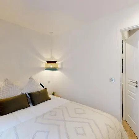 Superb And Cosy 2br In The Heart Of ! 3p Apartment