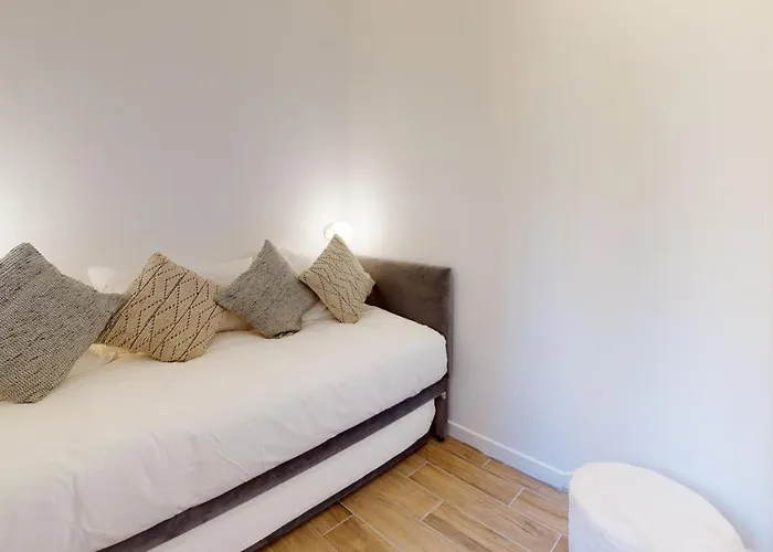 Superb And Cosy 2br In The Heart Of ! 3p Apartament